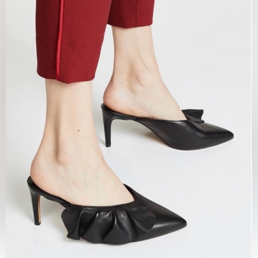 Rebecca Minkoff leather Giov Point Toe Ruffle Mule size 9